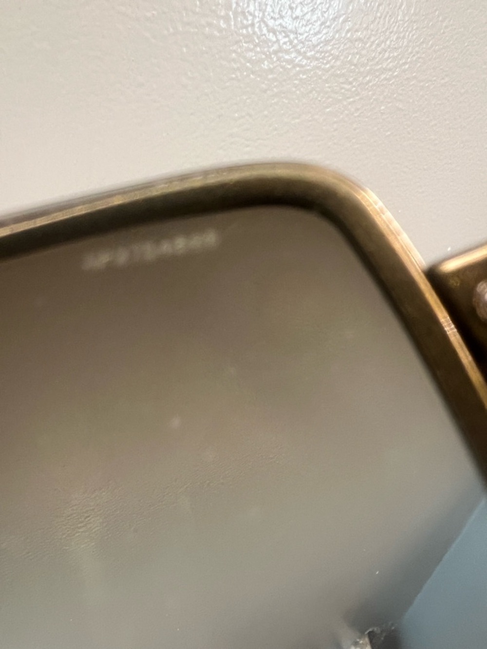 PRADA
PRADA SPS 55G
Green Khaki
Shield Mask
Sunglasses
Vintage - Picture 9 of 12